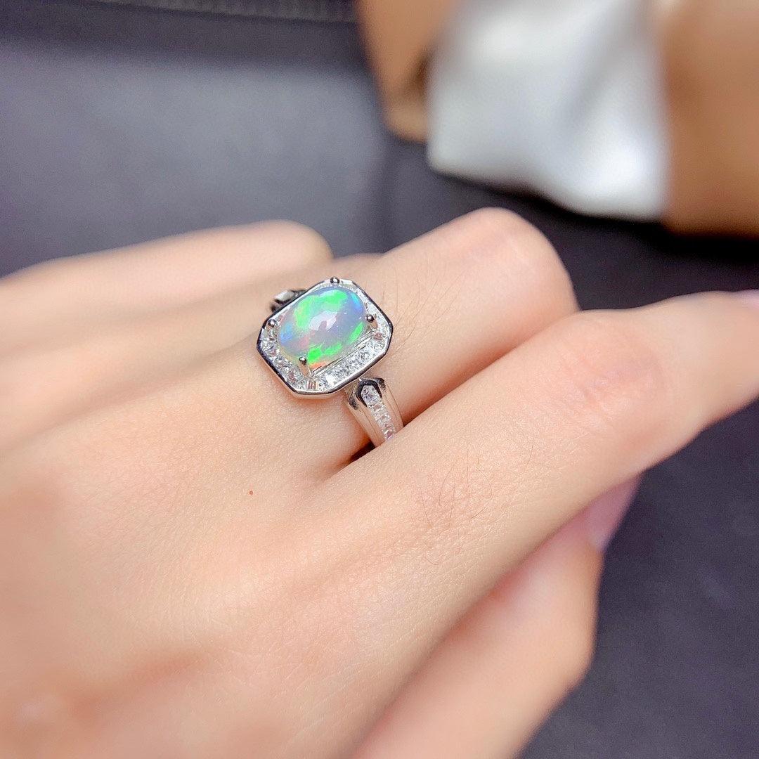 Light Luxury Colorful Opal Female Ring