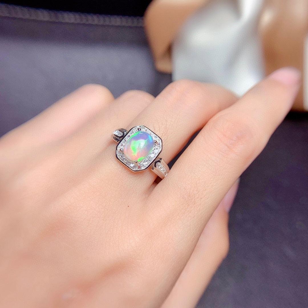 Light Luxury Colorful Opal Female Ring