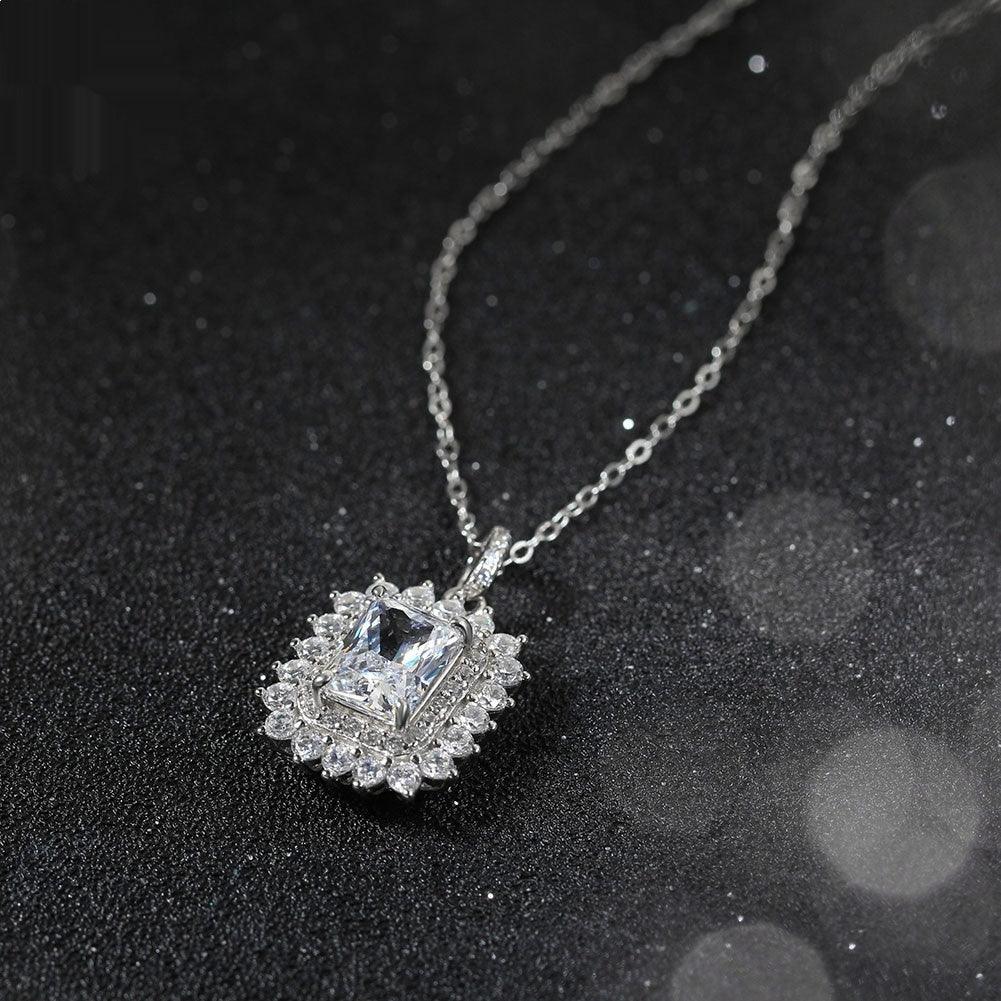 925 Sterling Silver High-grade Light Luxury Super Necklace