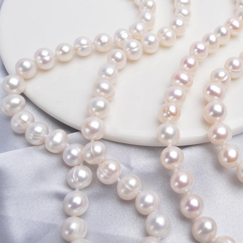 White freshwater pearl necklace