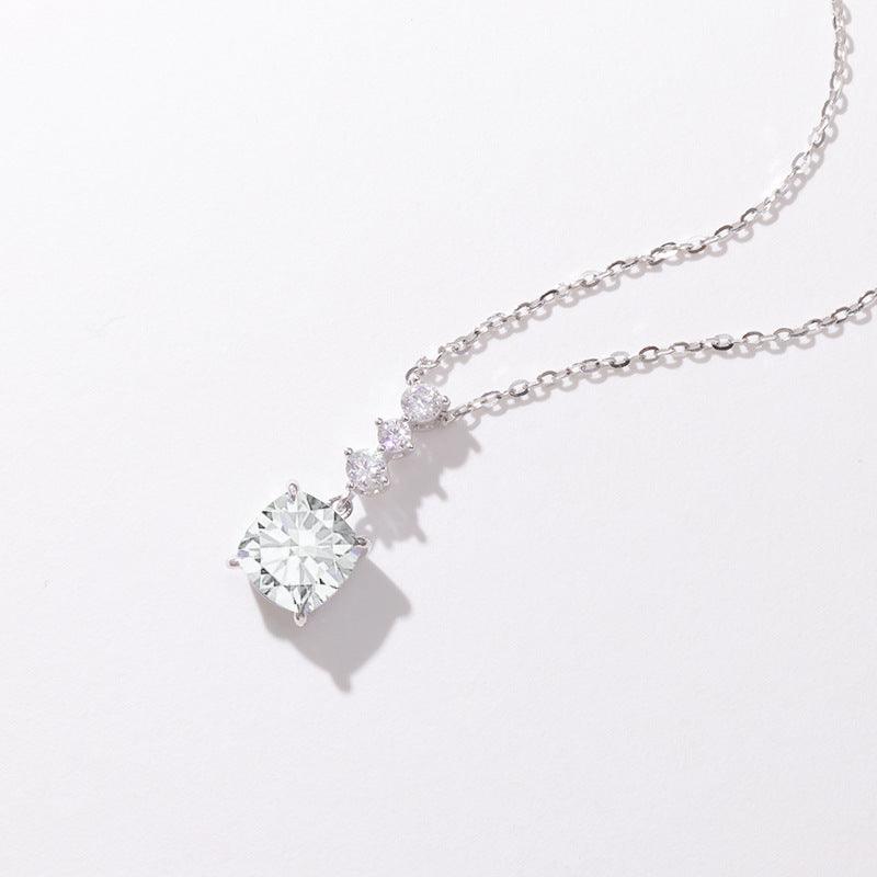 S925 Silver Zircon Necklace Female Affordable Luxury Fashion Design Sense