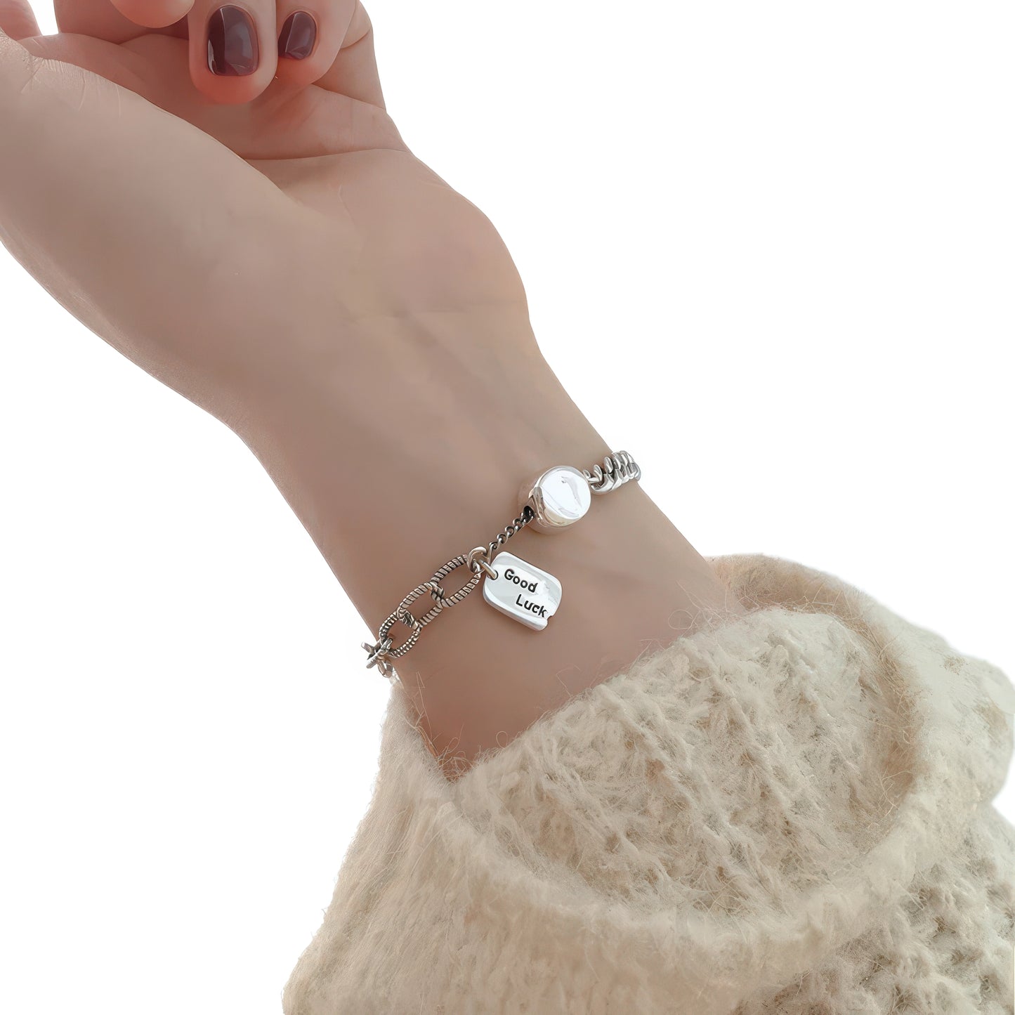 Filigranes Silberarmband mit Krone und Glückssymbol