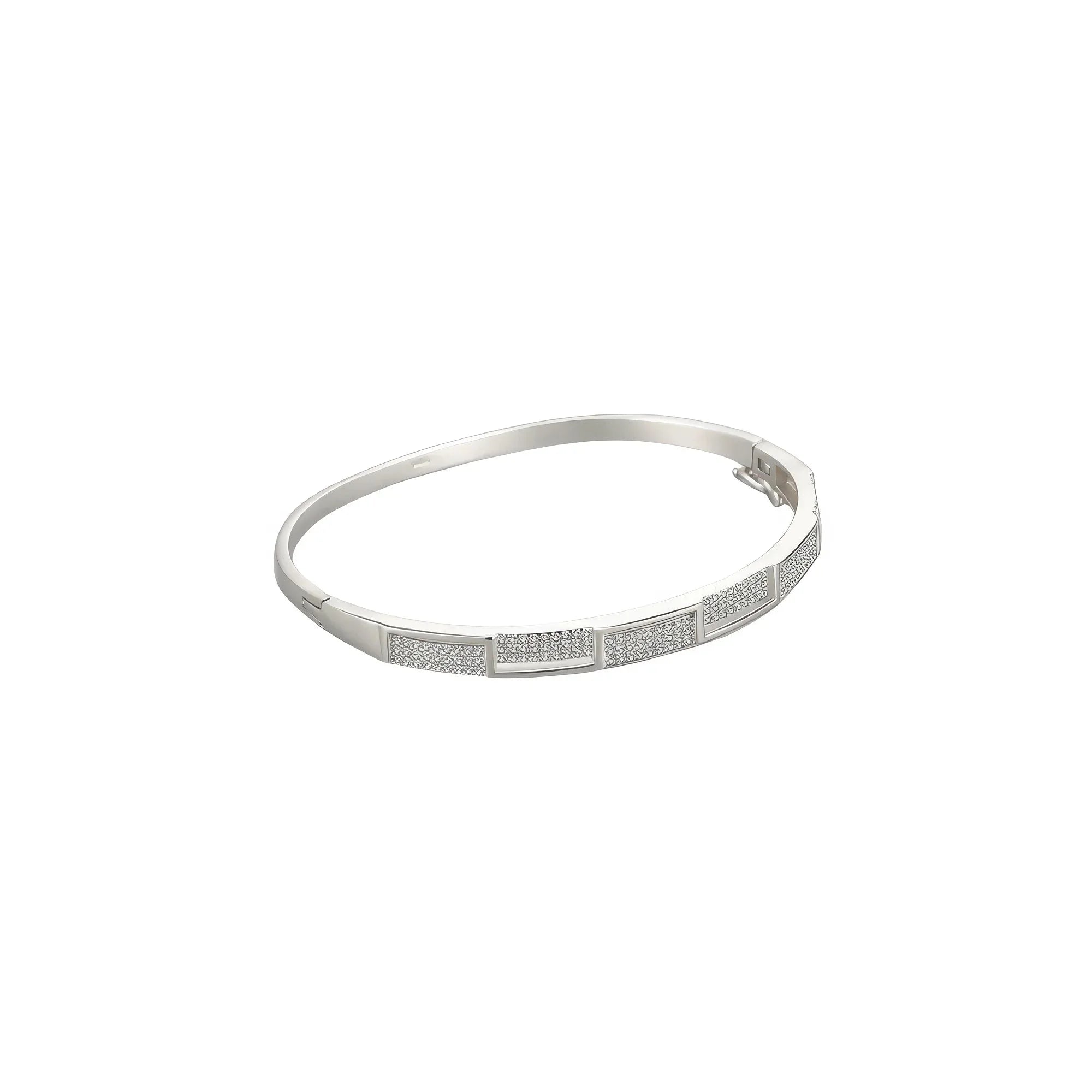 Detailansicht des Zirkoniaarmreifs – segmentierte Glanzflächen mit feinem Funkeln aus 925 Silber