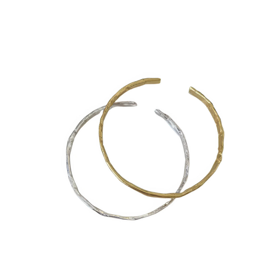 Offener 925 Silber Armreif – gehämmerte Optik, leicht verstellbar und hochwertig verarbeitet