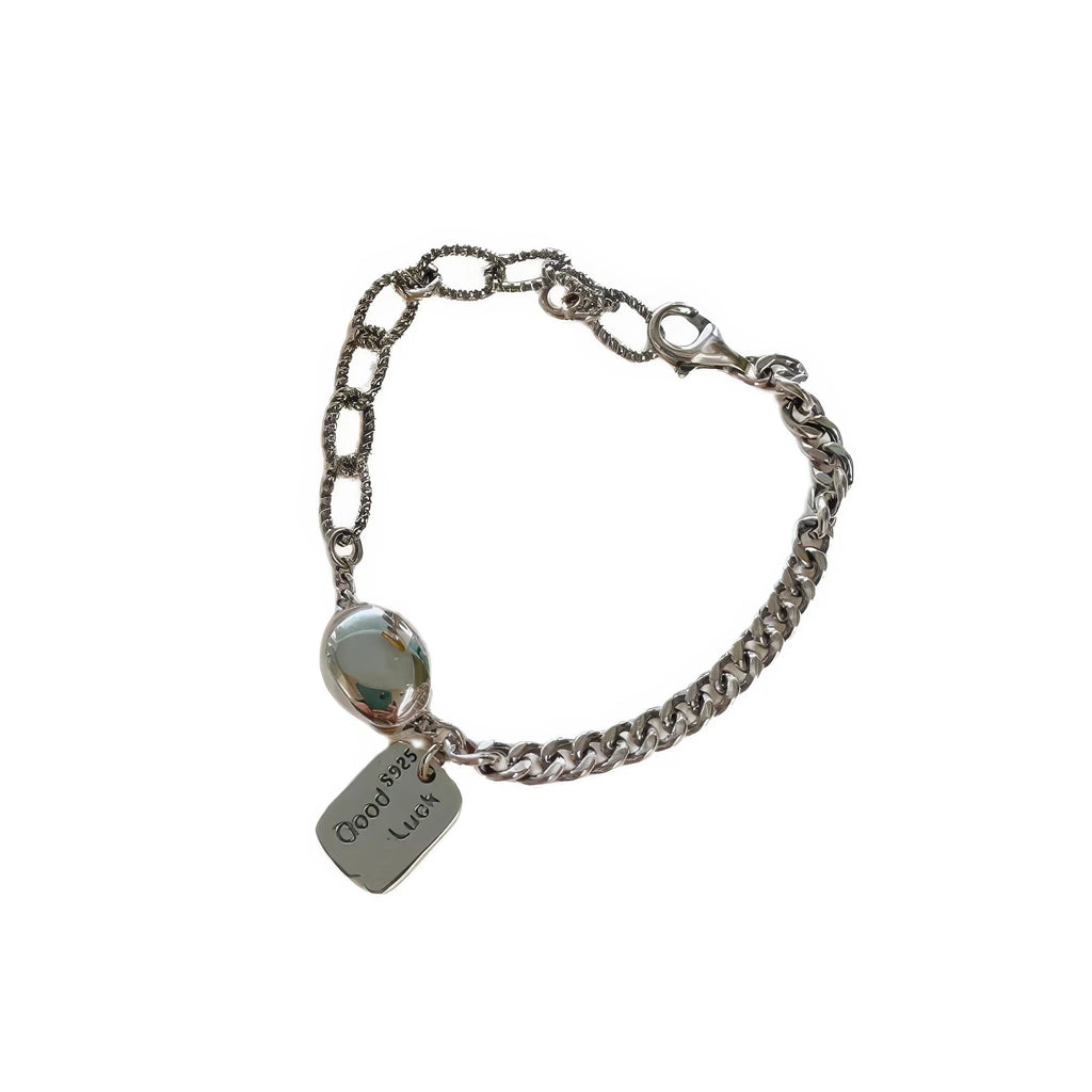 Symbolträchtiges 925 Silber Armband – Vintage-Design mit Krone und Glücksanhänger, fein verarbeitet für Alltag und Anlass