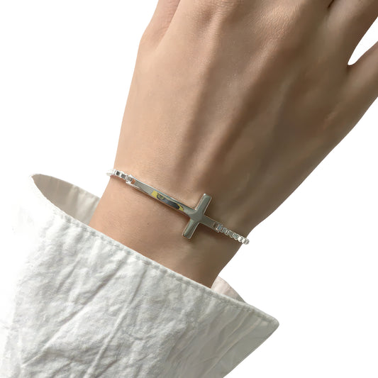 Filigranes 925 Silber Armband mit schlichtem Kreuz-Anhänger