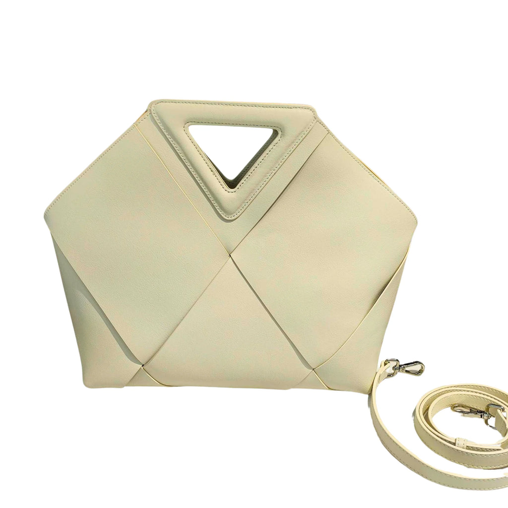 Beigefarbene strukturierte Lederhandtasche ohne Logo mit Dreiecksgriff und Schultergurt