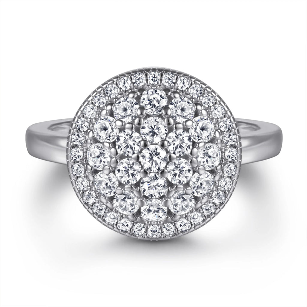 Runder Ring mit Zirkoniabesatz – modern, schlicht, hochwertig