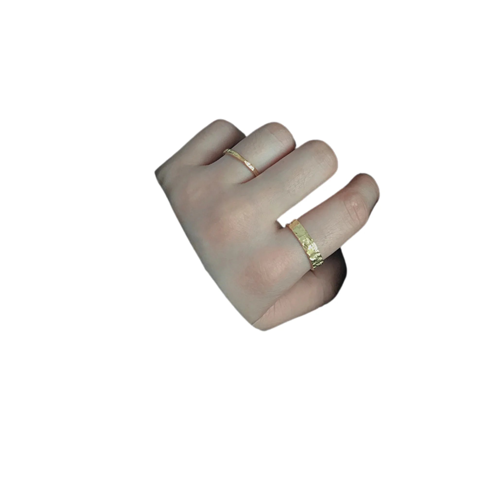 Handgearbeiteter Ring mit metallischer Prägung – offen tragbar