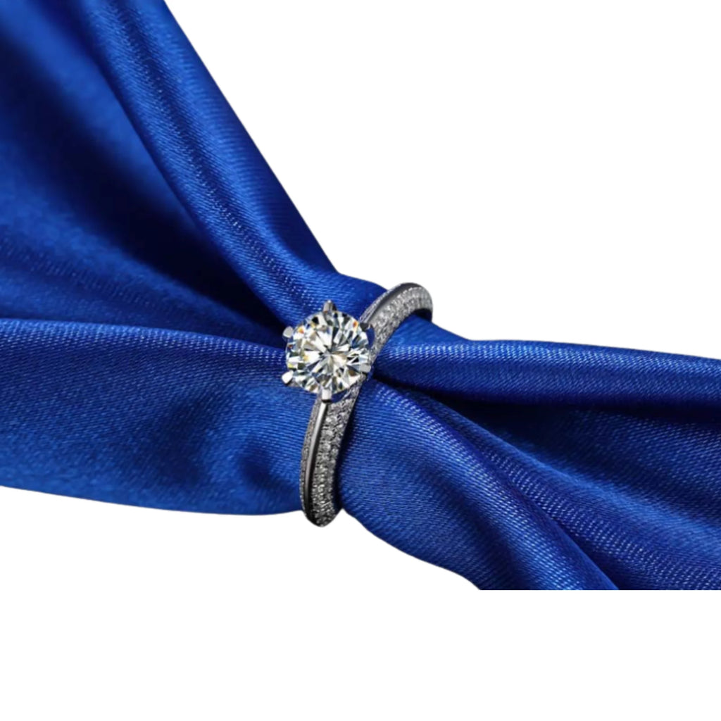 Ring mit 6-Krappenfassung – fest, edel, verlässlich