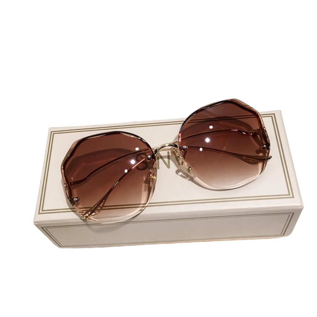 Warmer Glashauch ohne Zentrum – Fläche ohne Akzent