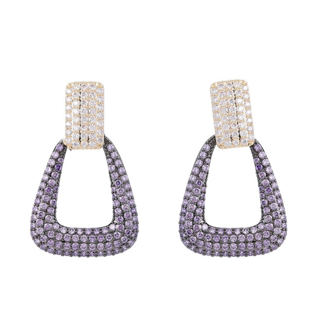 Paar Ohrhänger mit violettem Kristall und weissgoldfarbenem Stecker