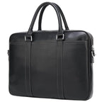 Business Laptoptasche in Schwarz: Soft Surface Finish für den hektischen Pendleralltag.