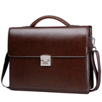 Businesstasche in Cognac Walnut – ruhiger Farbton, strukturierter Innenraum, logofrei mit Schulterriemen.