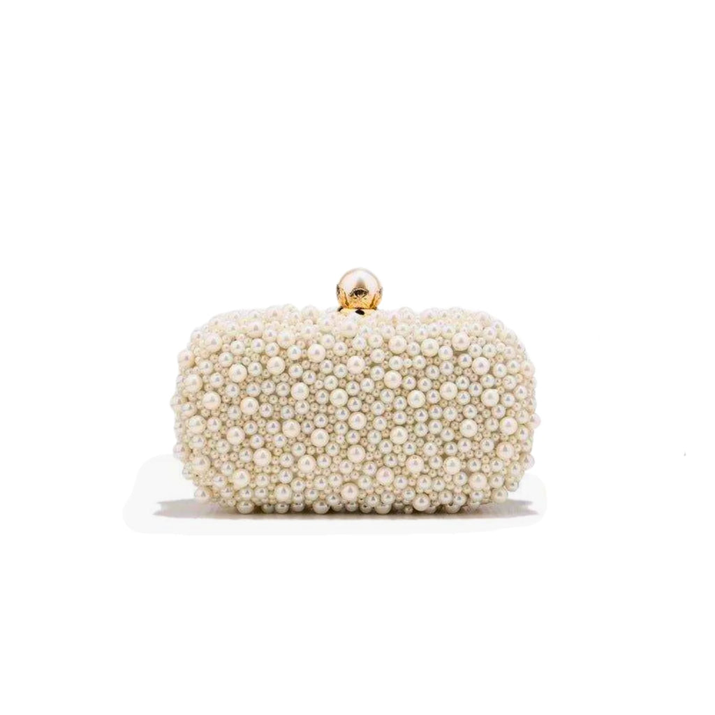 Perlen-Clutch in Ivory mit goldener Verschlusskugel – edel, rund, strukturiert