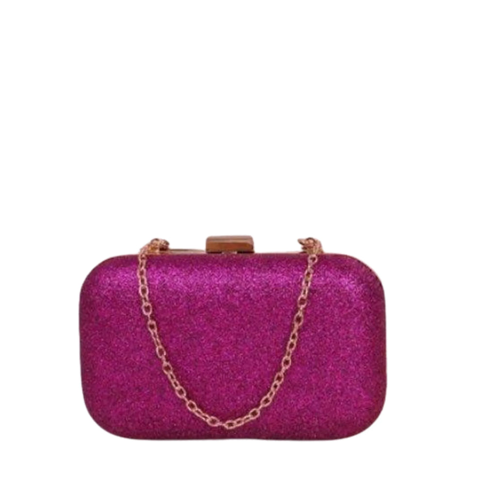 Silberfarbene Clutch mit feinem Glitterfinish – ideal für Events mit Eleganz