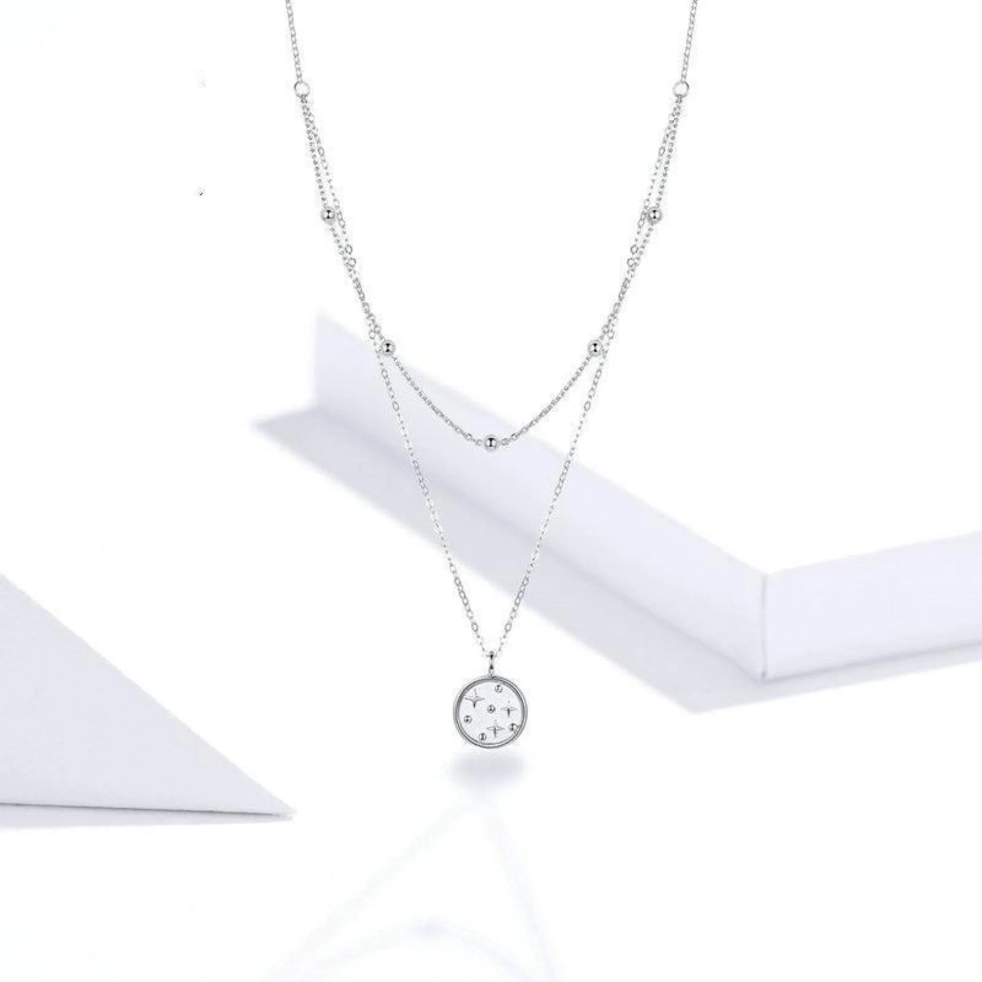Silberkette mit zwei feinen Lagen und Doppelsternanhänger – modern, strukturiert und elegant