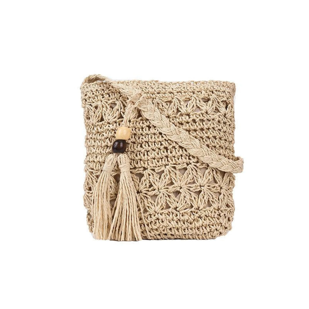 Eckige gewebte Tasche in Sand Beige mit Quaste und Holzperlen, handgearbeitet im Boho-Stil