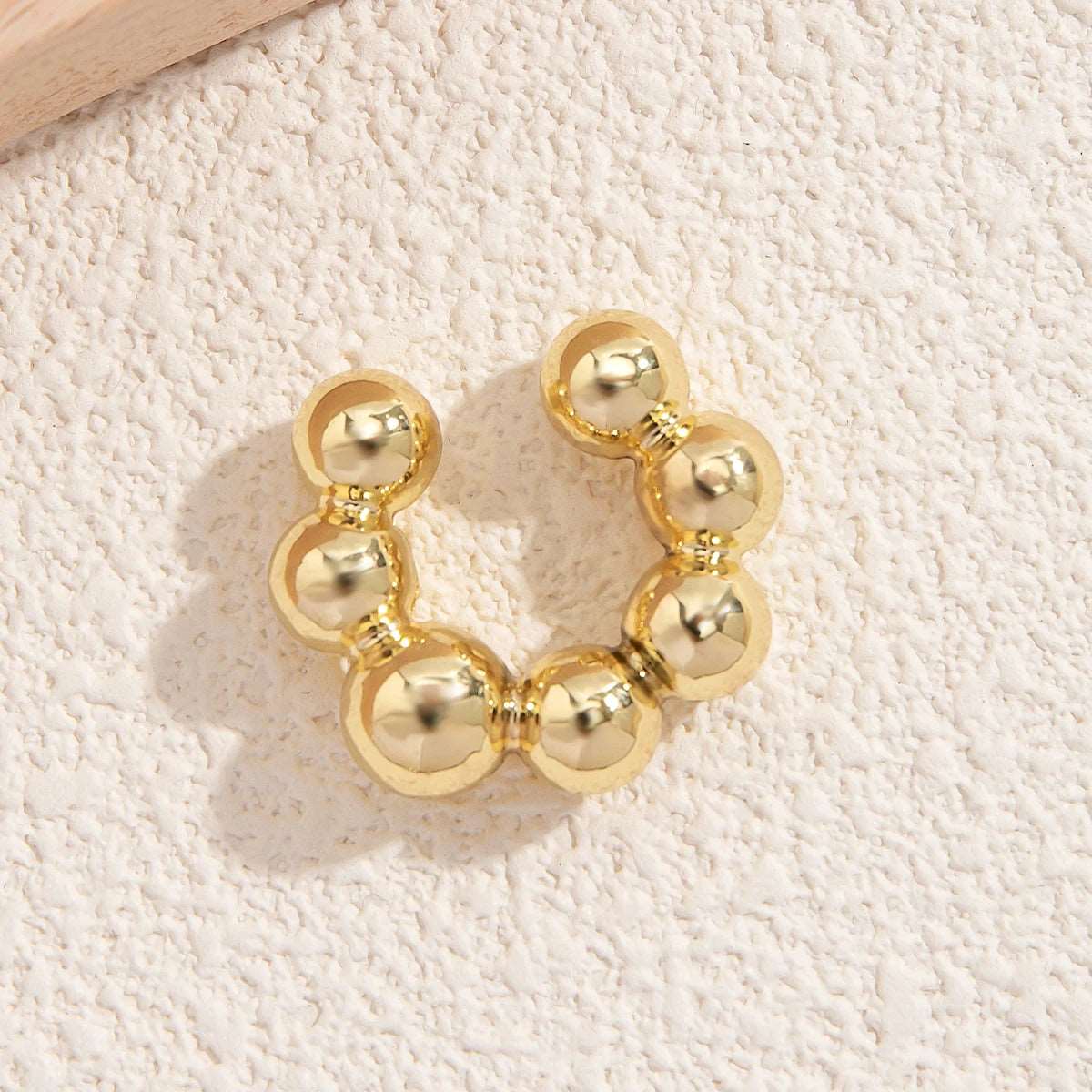 Elegante Small Ball Ear Clips – Modischer Schmuck - Bodison