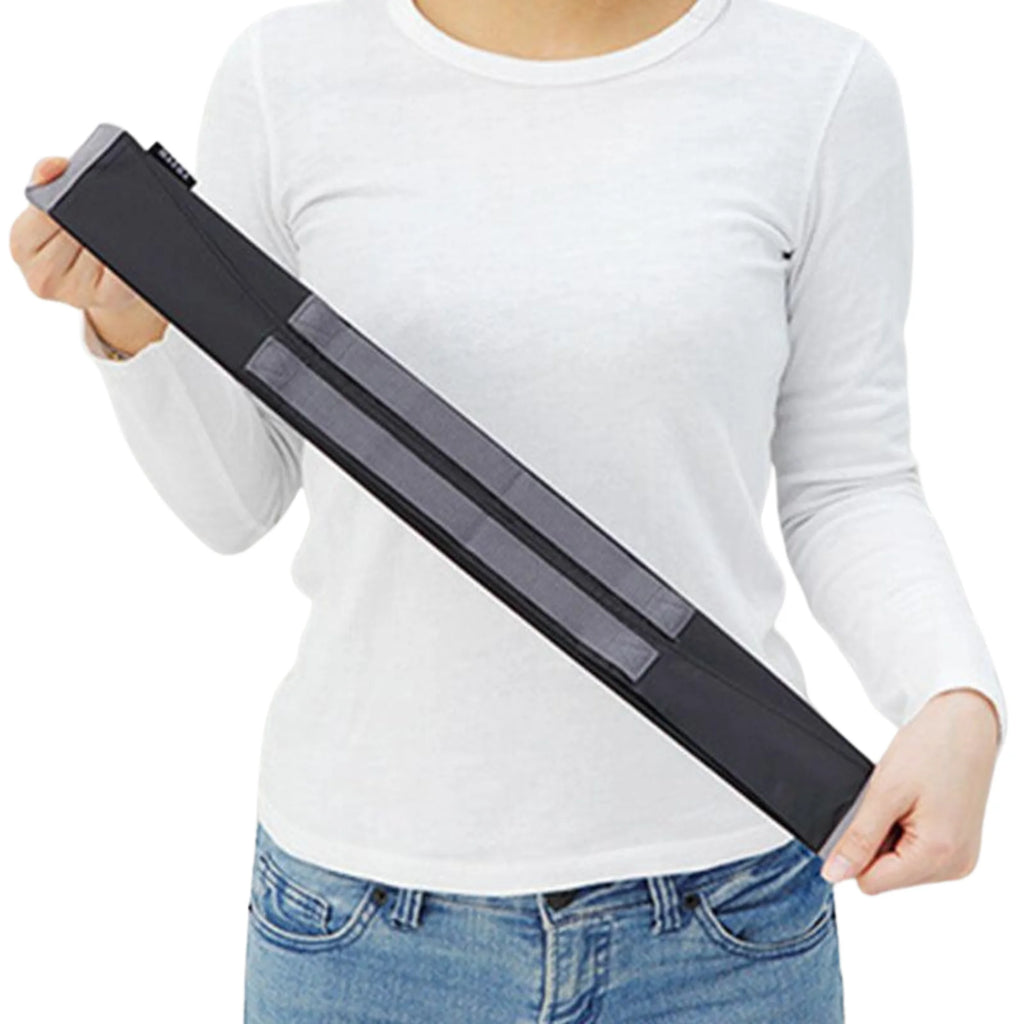 Nylon-Tasche komplett gefaltet und verpackt – komprimiert auf handliches Maß mit Zipper