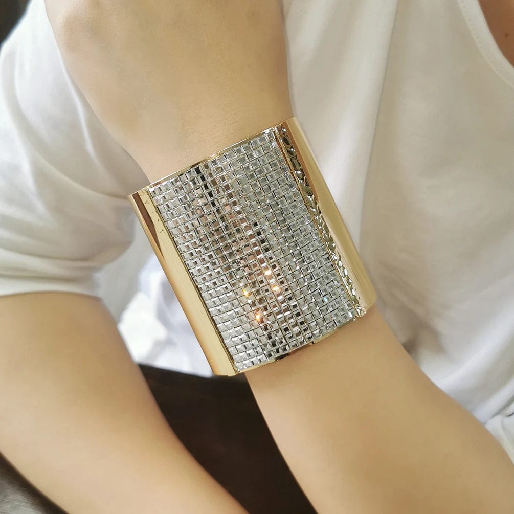 Funkelnder Strass - Armreif – Luxus und Eleganz - Bodison