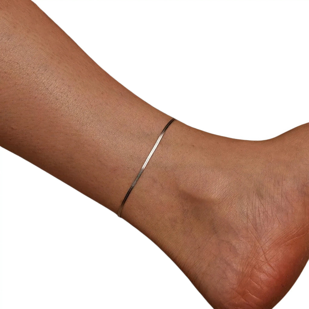 Detail mattierte Oberfläche – Fusskettchen 925 Sterling Silber Damen