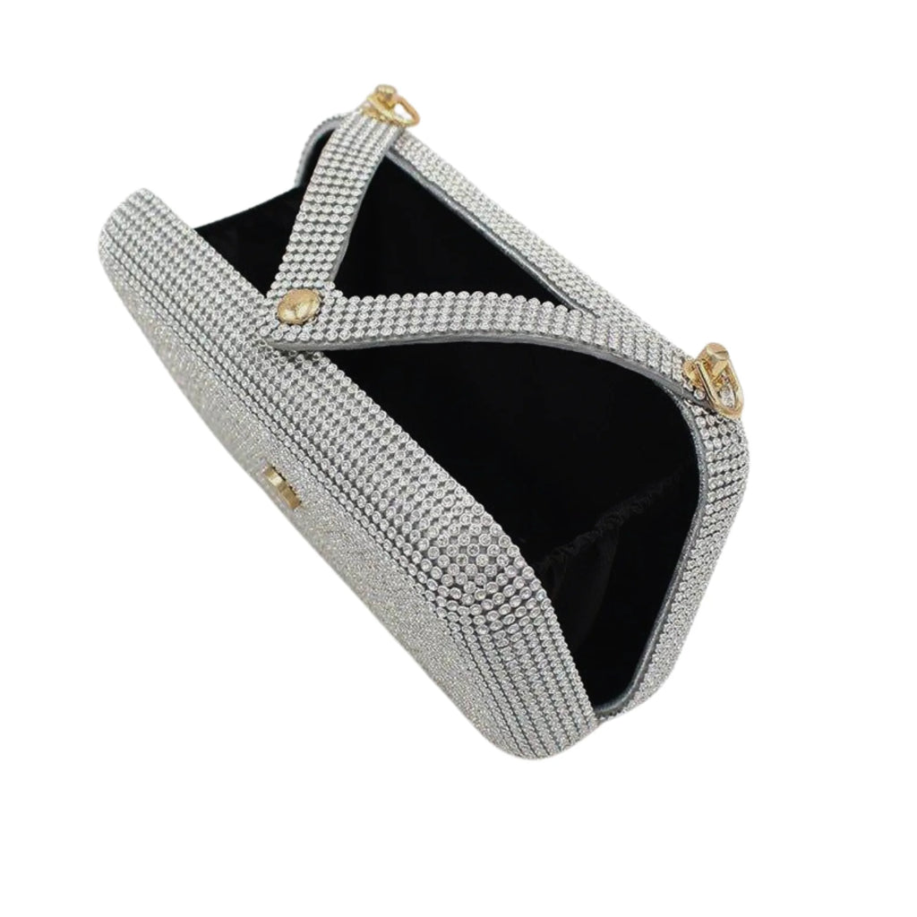 Innenansicht – schwarzes Futter, kompakt für Smartphone und Essentials