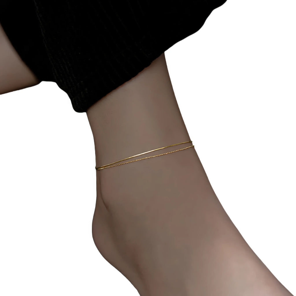Damen Fusskettchen zweilagig – vergoldetes Design, minimalistisch und zeitlos