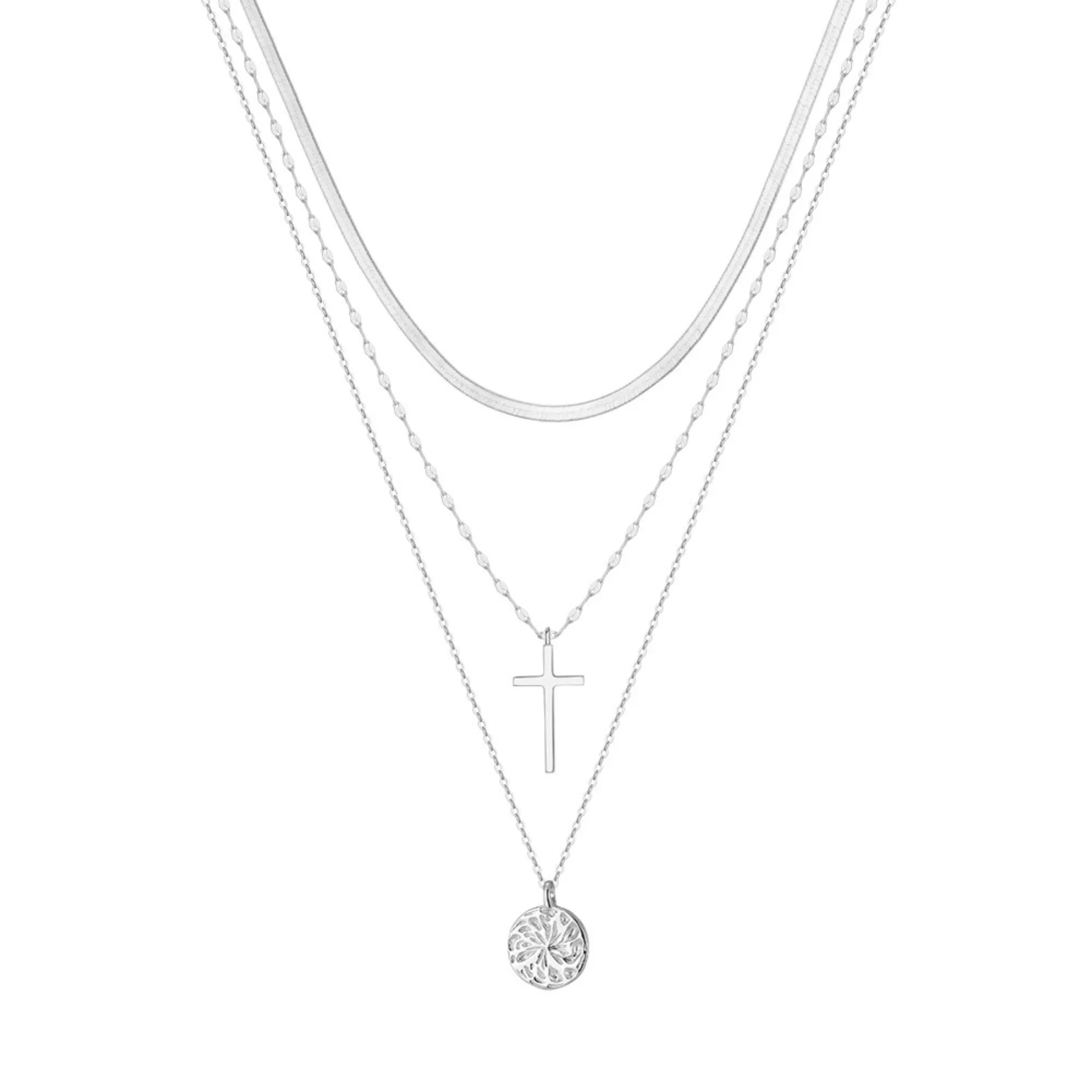 Kreuzkette aus 925 Silber – minimalistisches Design, glatt poliert und klar gefasst