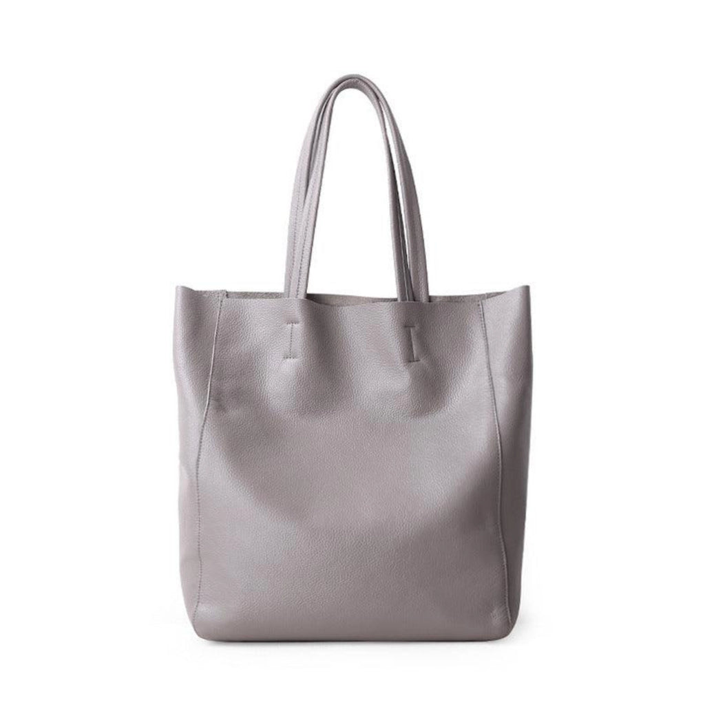 Elegante Leder Schultertasche in Taupe – urbaner Stil ohne Branding, robust und klar