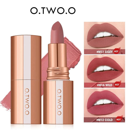 O.TWO.O Matte Lipstick bei Bodison