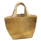 Freigestellte Version der Bucketbag in Ivory Wheat – neutral, weich, formklar im Design