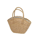 Rattan-Tasche in Natural Khaki, freistehend mit weichem Baumwollfutter sichtbar