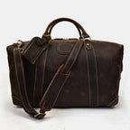 leder weekender 50 cm – frontansicht mit schultergurt