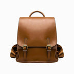 lederrucksack – frontansicht chestnut brown mit schnallen