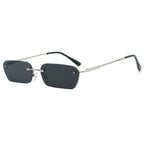 Randlose Sonnenbrille mit dunklem Glas in Graphit – rechteckige Fläche, keine Prägung, keine Szene
