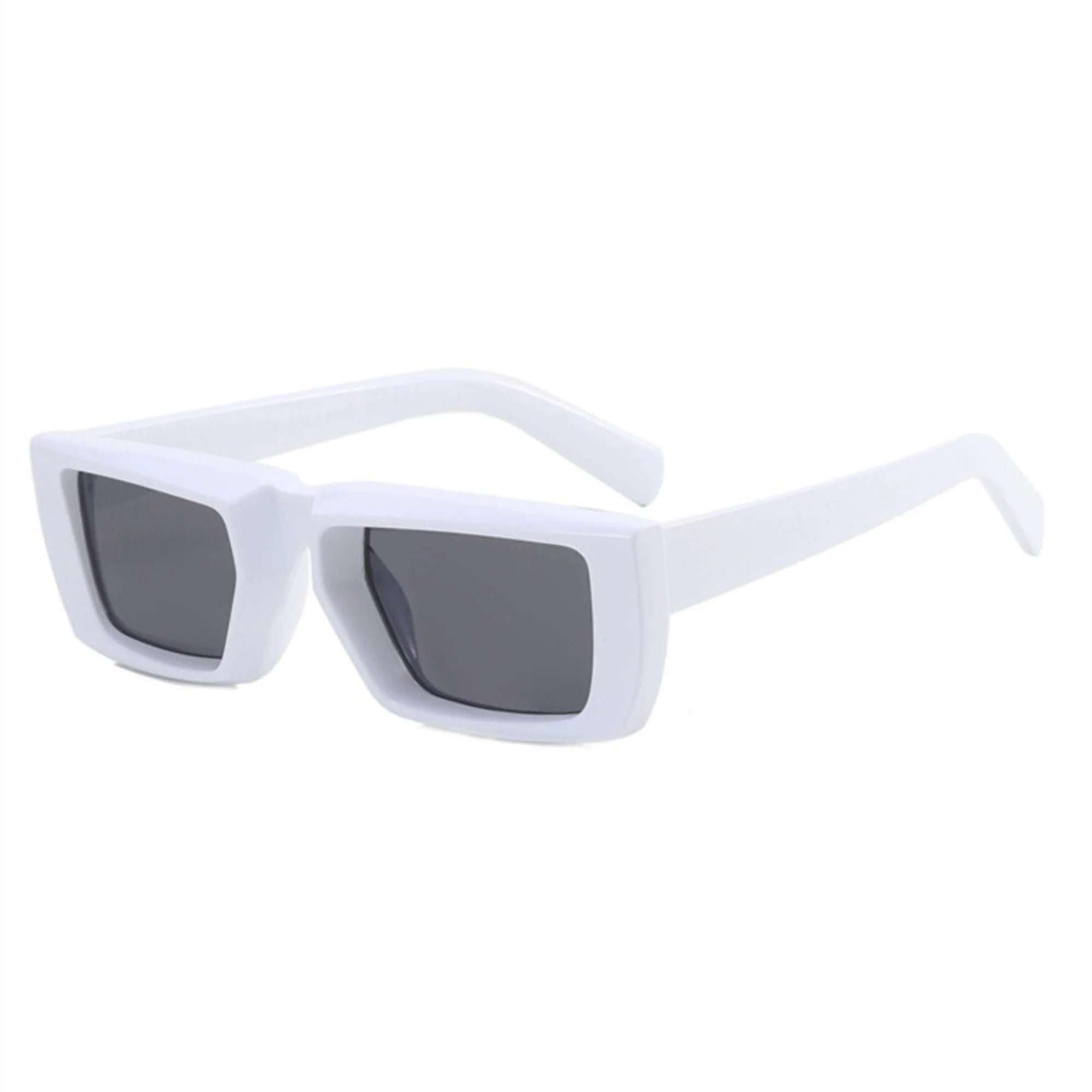 Sonnenbrille in Kalkweiss mit geometrischem Rahmen und dunklem Glas – keine Gravur, keine Markierung