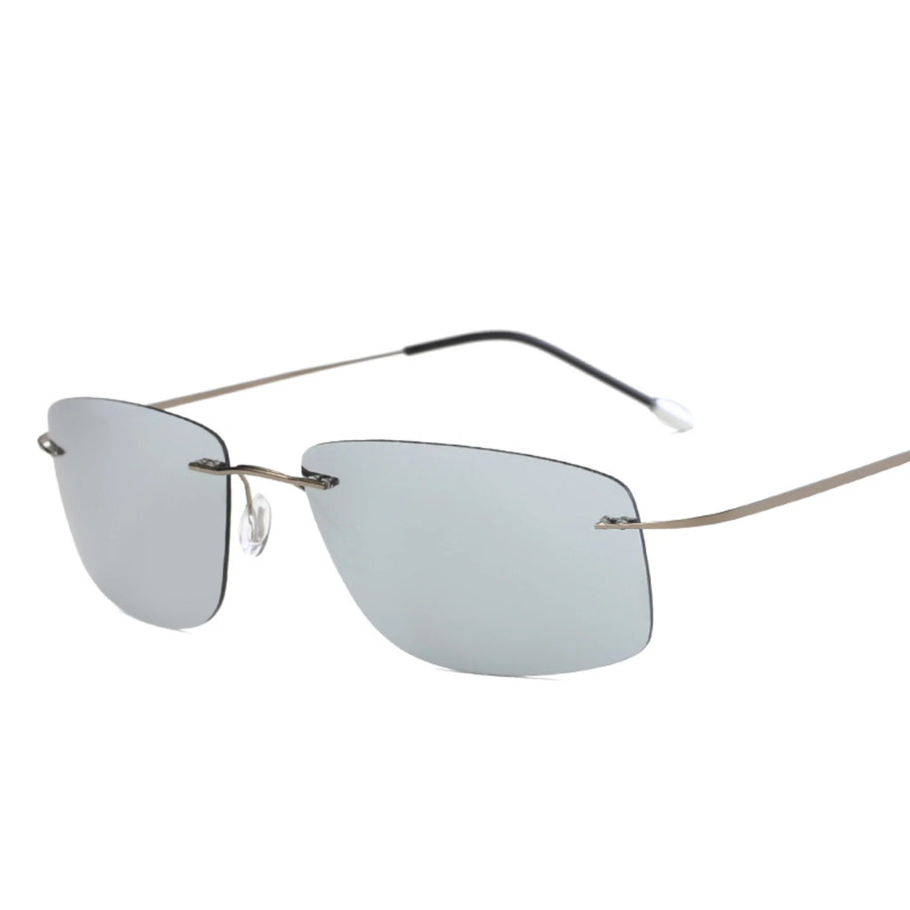 Randlose Sonnenbrille mit silbern verspiegelten Gläsern und minimalistischem Design