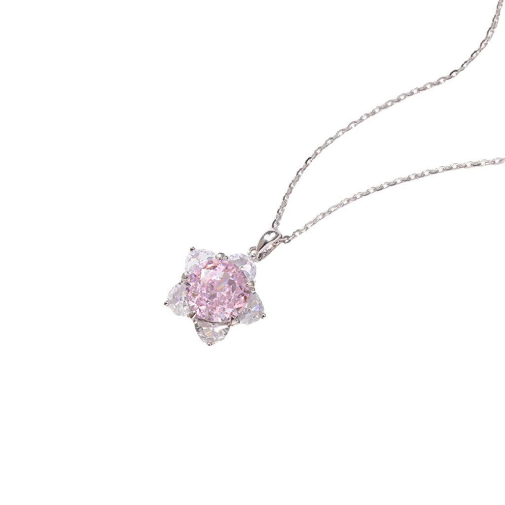 Vergoldete Kette mit Sternanhänger und rosa Zirkonia – zart, edel und feminin