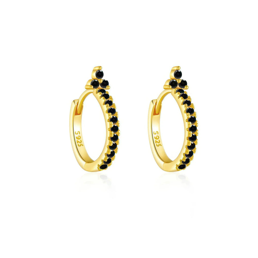 Goldene Creolen mit schwarzen Zirkonen – ohne Glanzdruck, flächenbündig